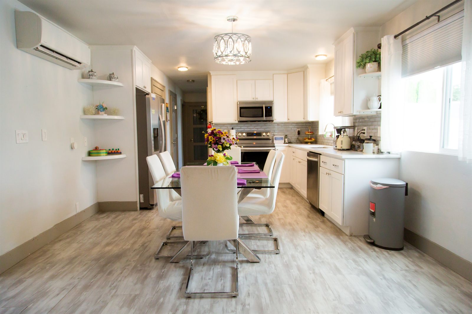 The kitchen and dining room
